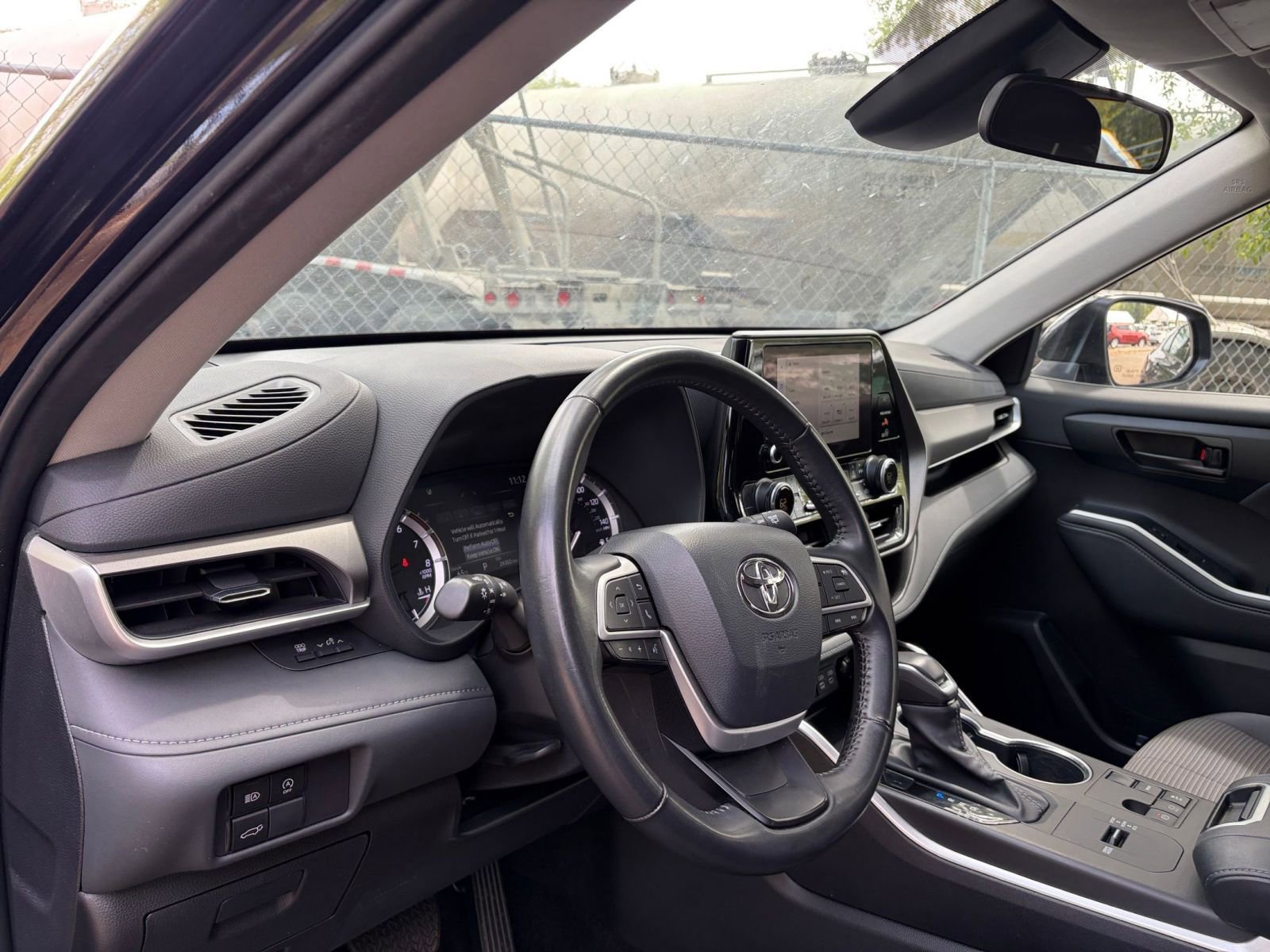 Thumbnail: 2025 Toyota Highlander - 35