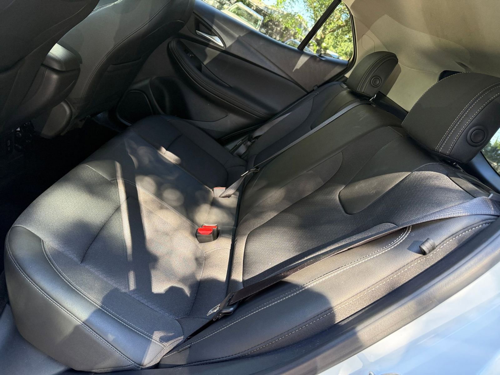 Thumbnail: 2025 Buick Encore GX - 31