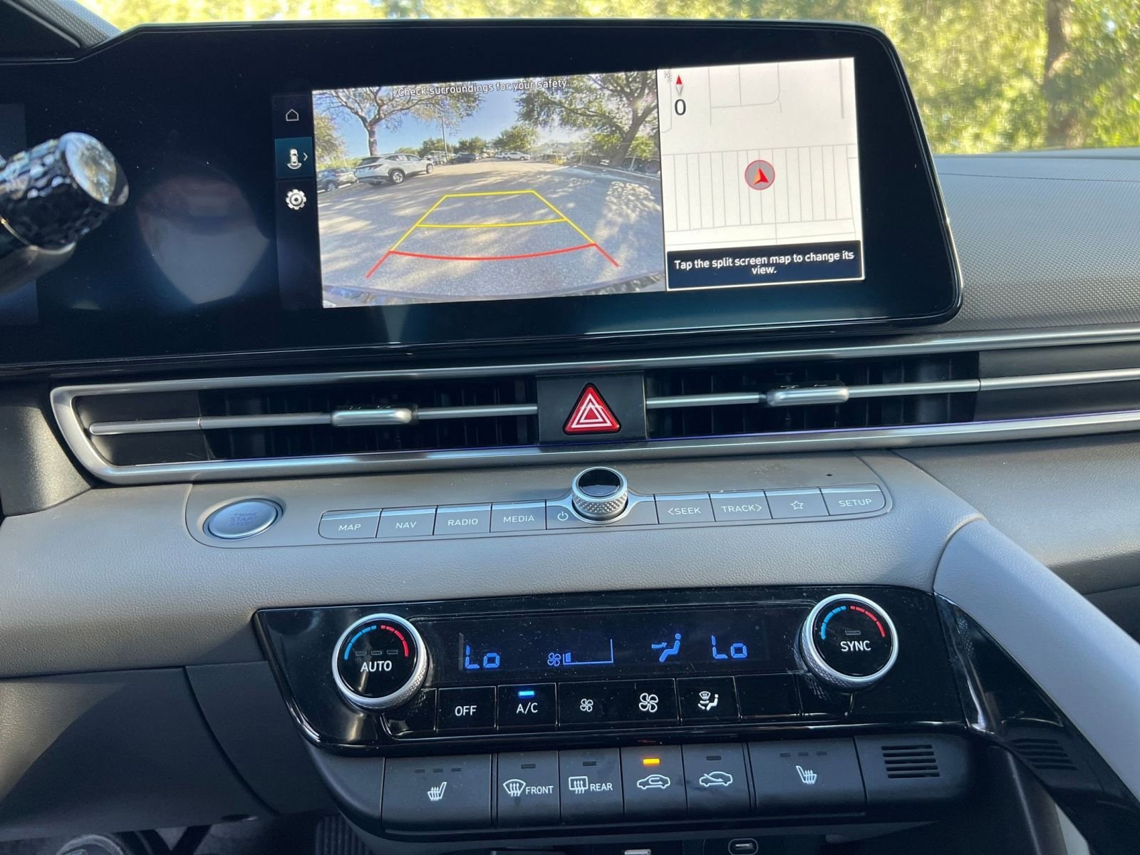 Thumbnail: 2025 Hyundai Elantra - 17