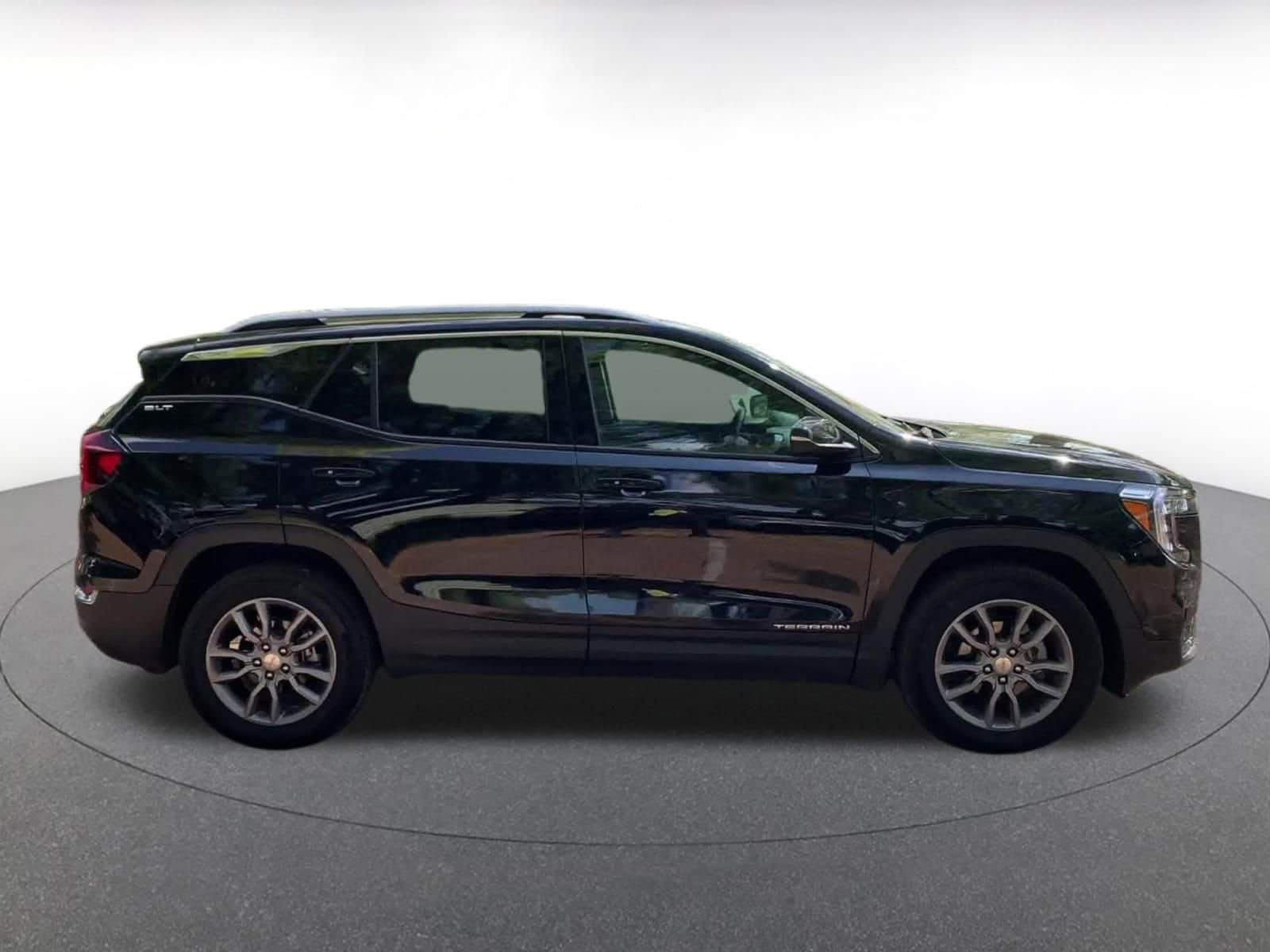 2024 GMC Terrain SLT 16