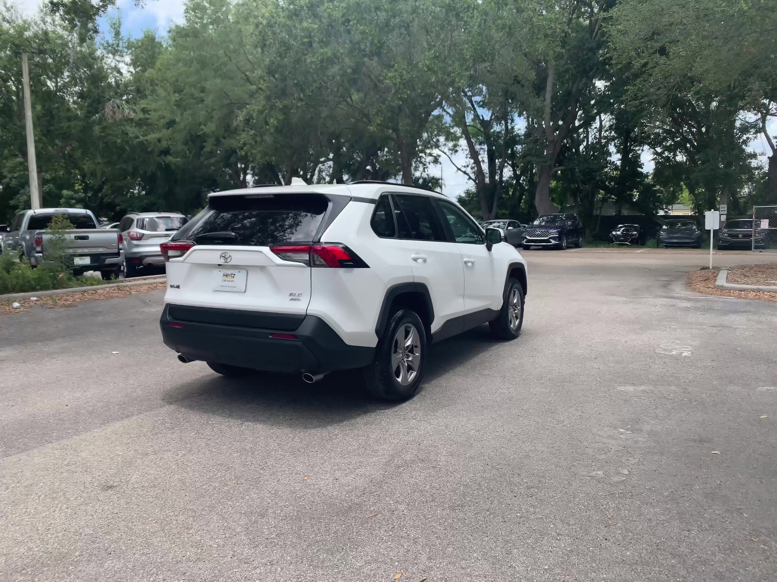 2023 Toyota RAV4 XLE 13