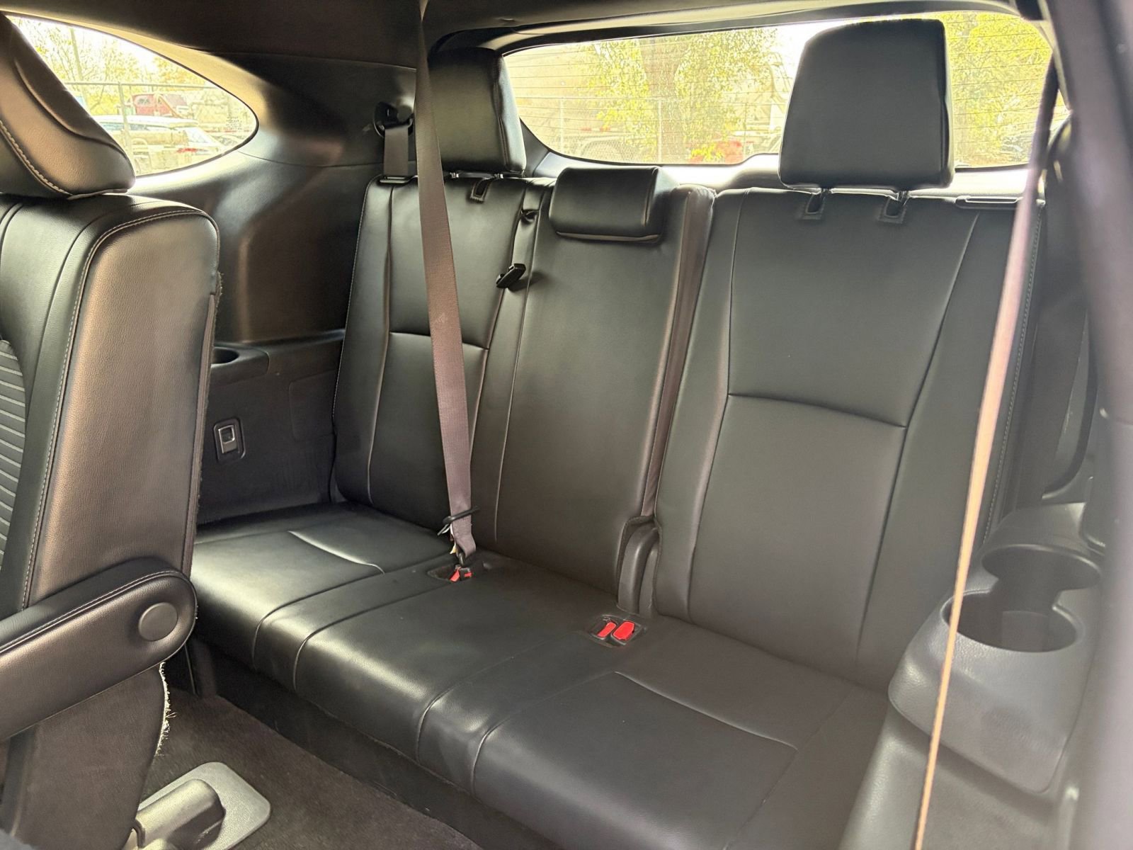 Thumbnail: 2024 Toyota Highlander - 28