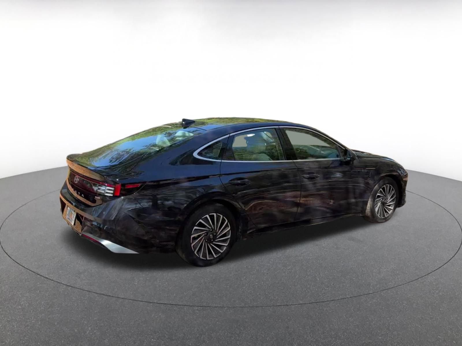 Thumbnail: 2025 Hyundai Sonata - 15