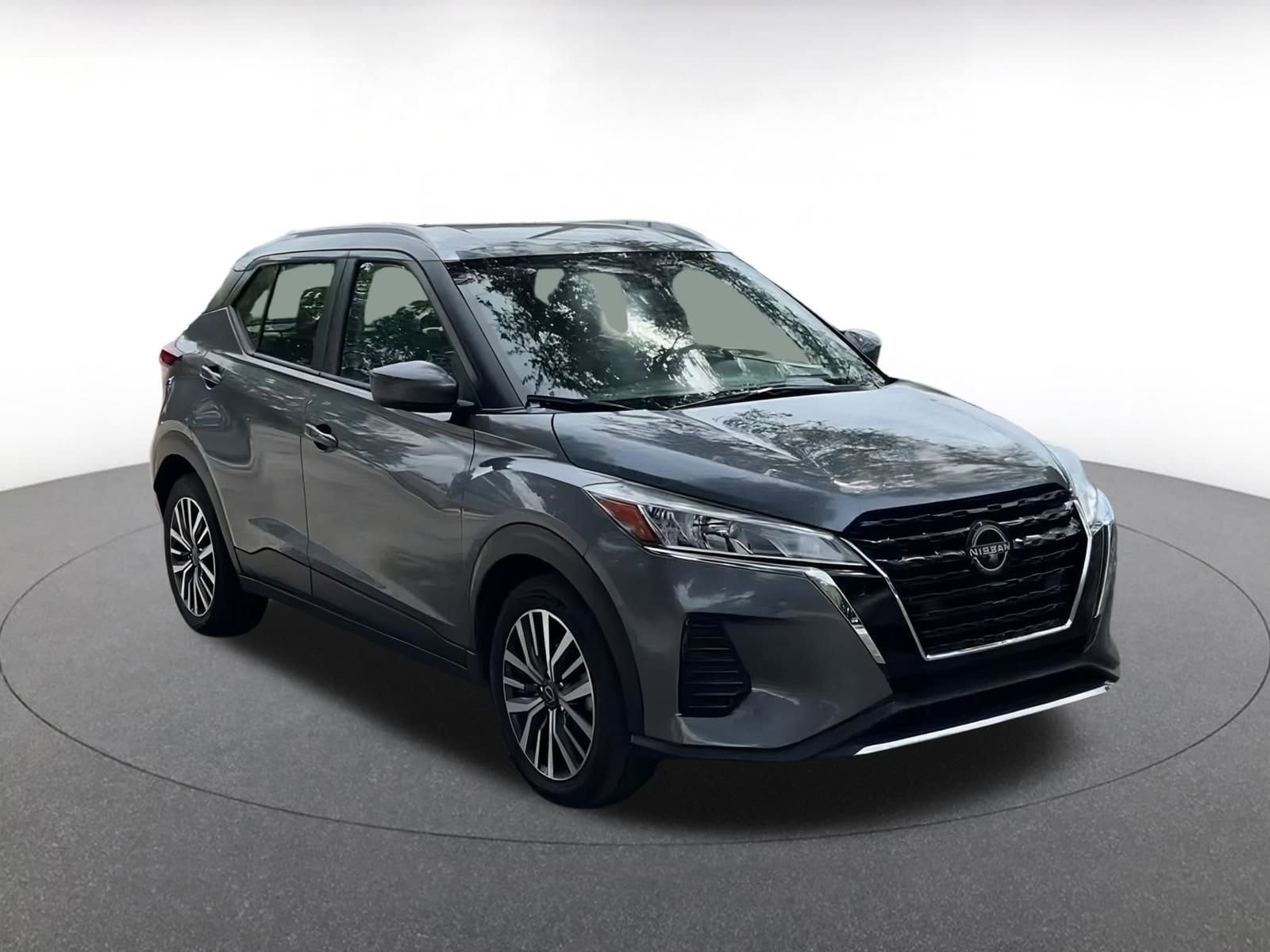 Thumbnail: 2024 Nissan Kicks - 3
