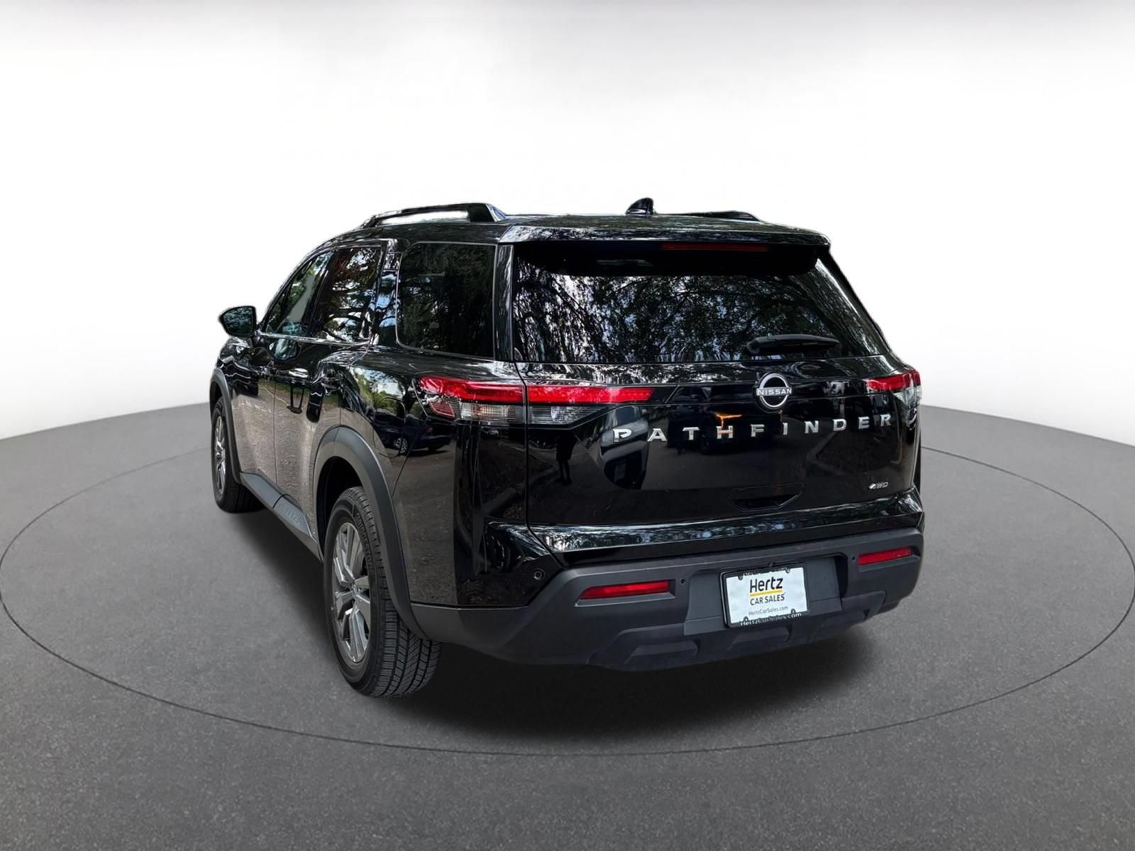 Thumbnail: 2025 Nissan Pathfinder - 9