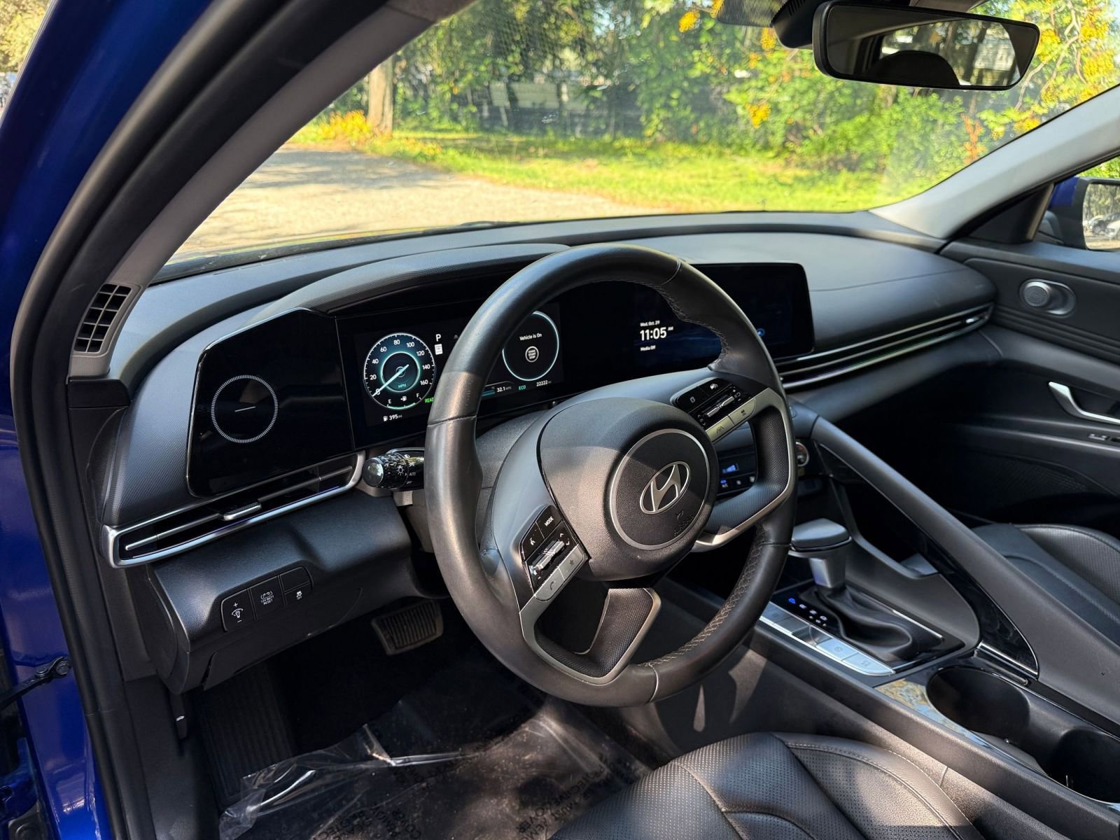 Thumbnail: 2025 Hyundai Elantra - 28