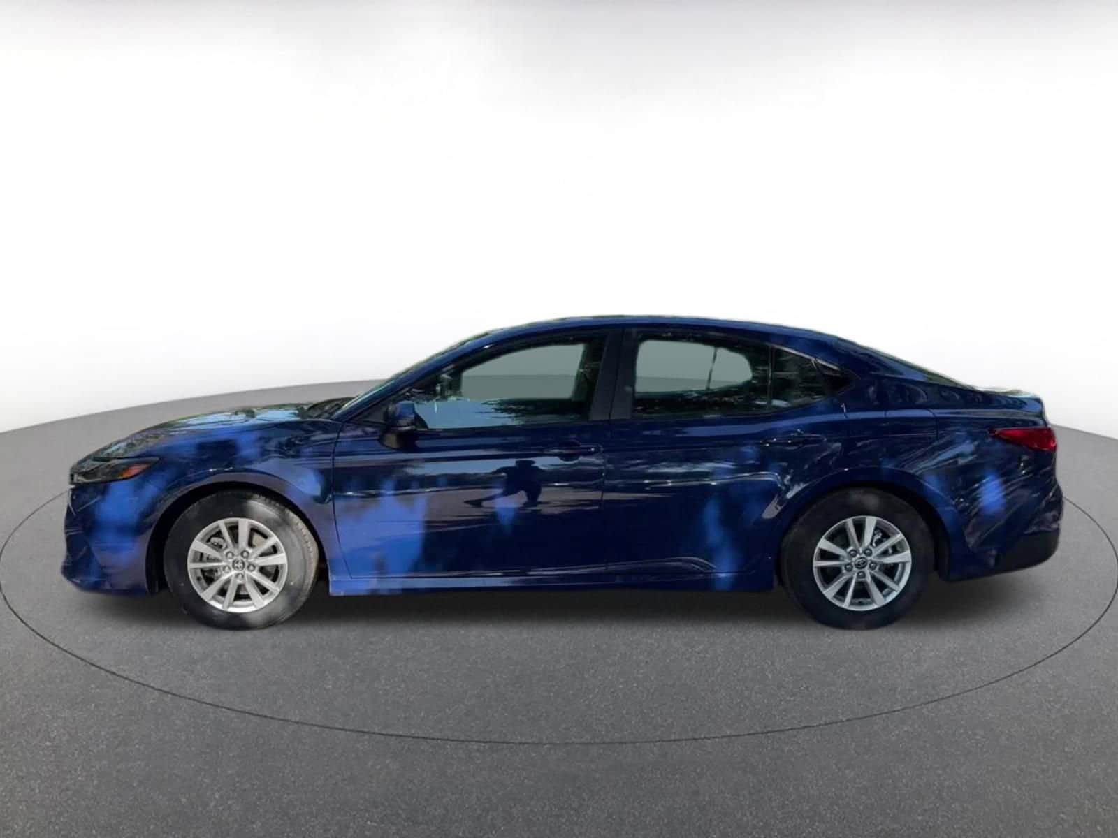 Thumbnail: 2025 Toyota Camry - 9