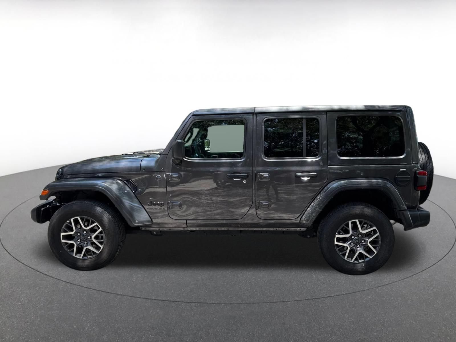 Thumbnail: 2025 Jeep Wrangler - 8