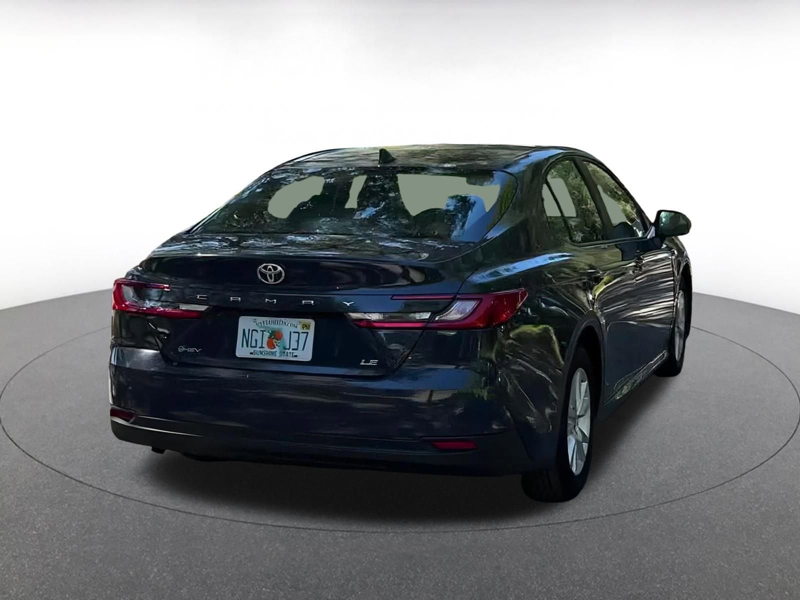 Thumbnail: 2025 Toyota Camry - 14