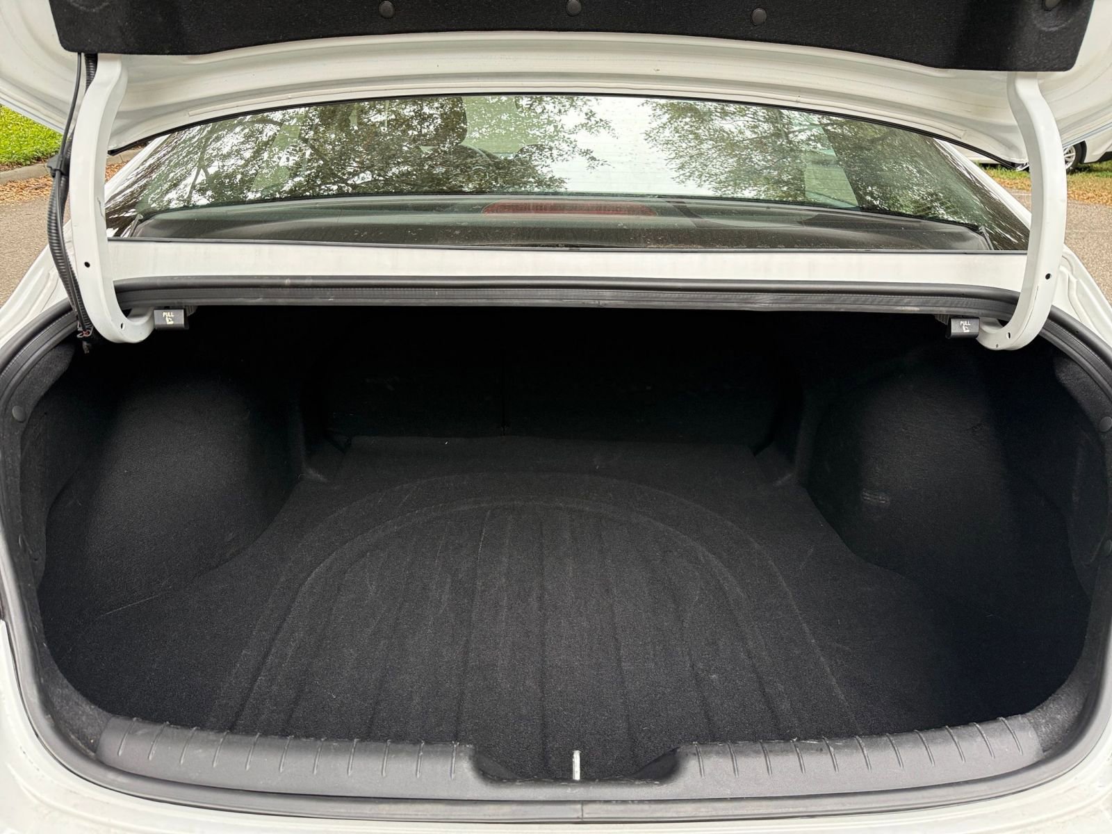 Thumbnail: 2025 Hyundai Elantra - 24