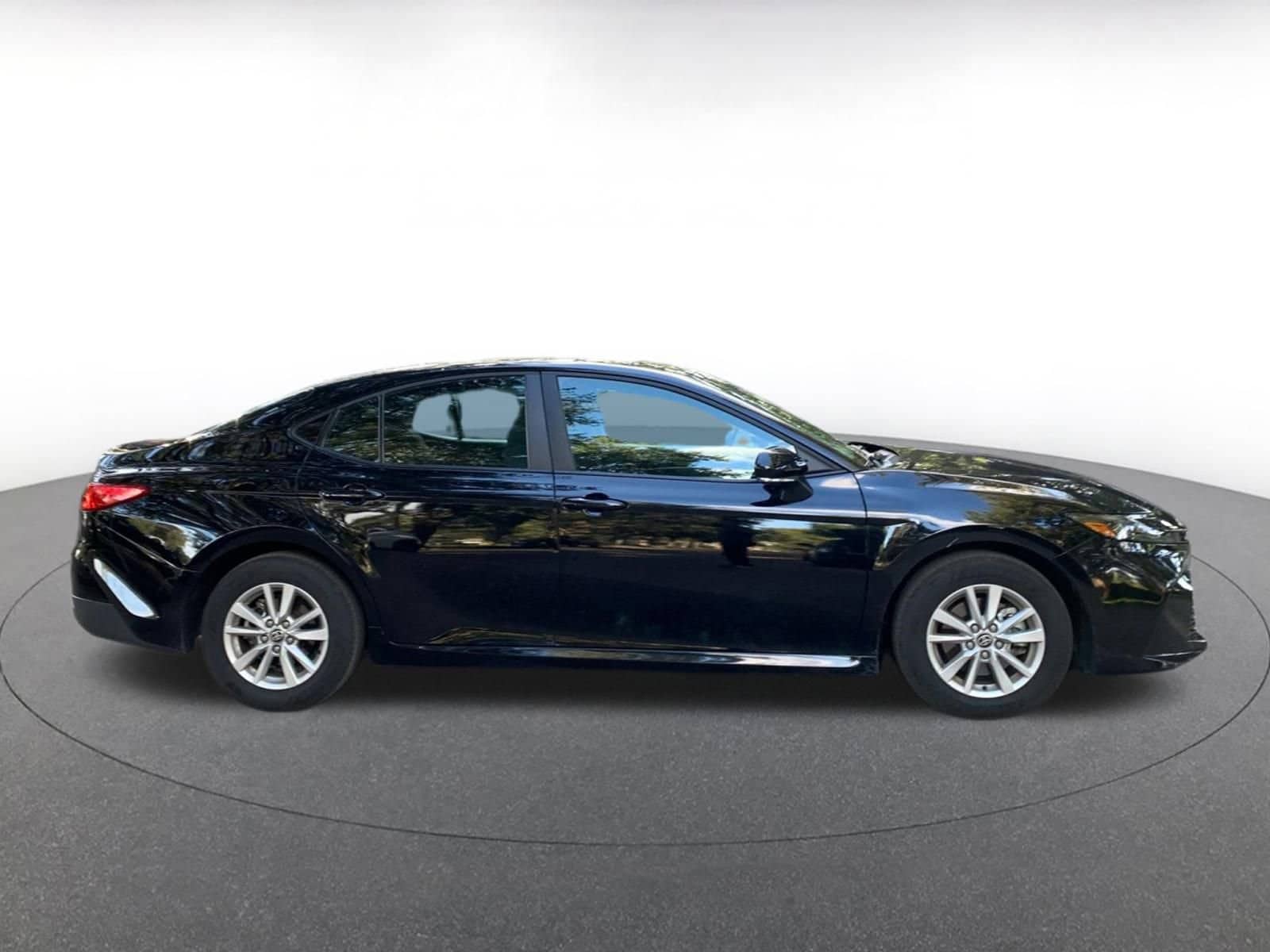 Thumbnail: 2025 Toyota Camry - 8