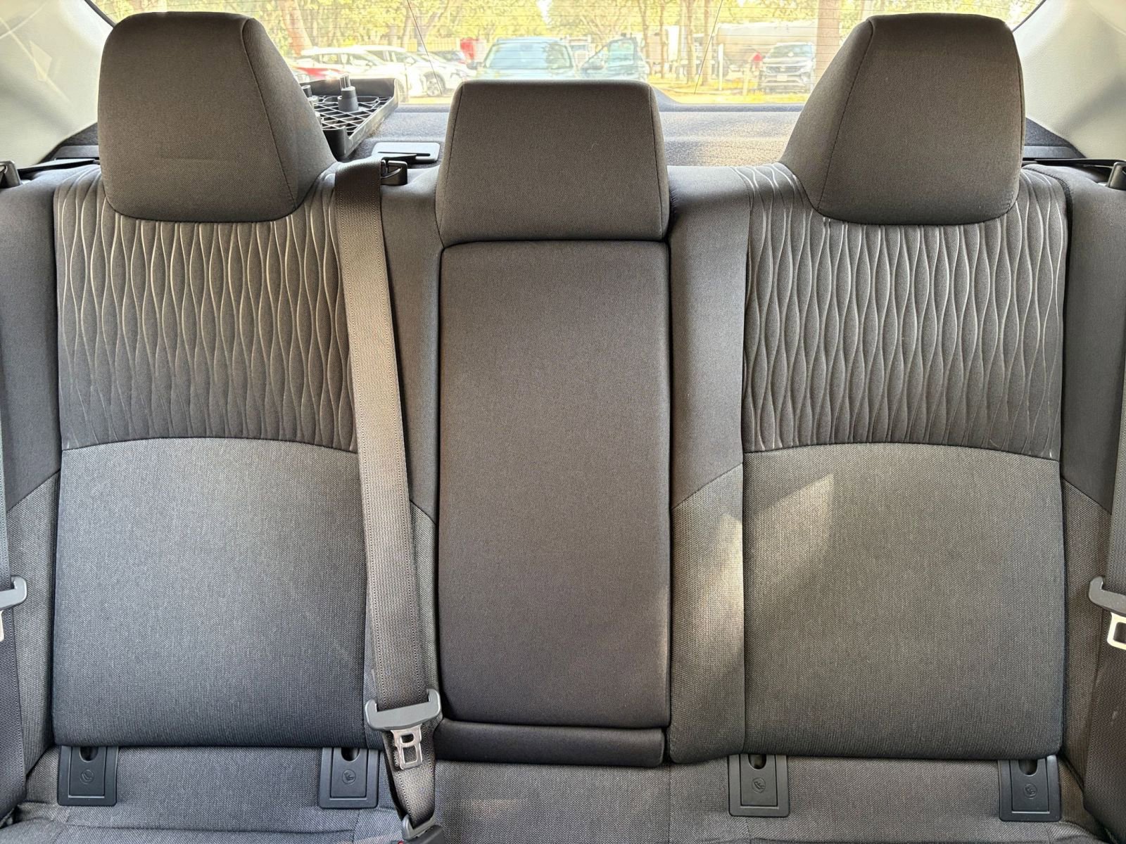 Thumbnail: 2025 Toyota Camry - 32