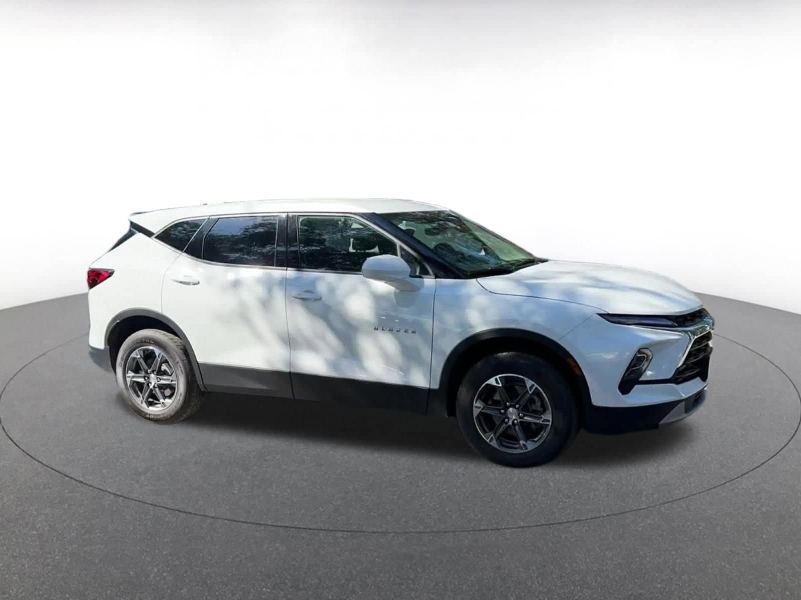 Thumbnail: 2025 Chevrolet Blazer - 2