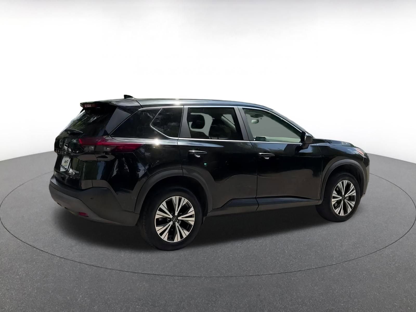 2023 Nissan Rogue SV 15