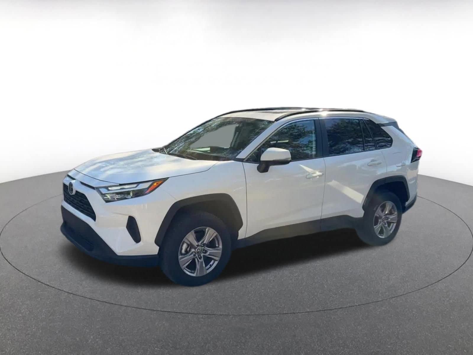 Thumbnail: 2025 Toyota RAV4 - 8