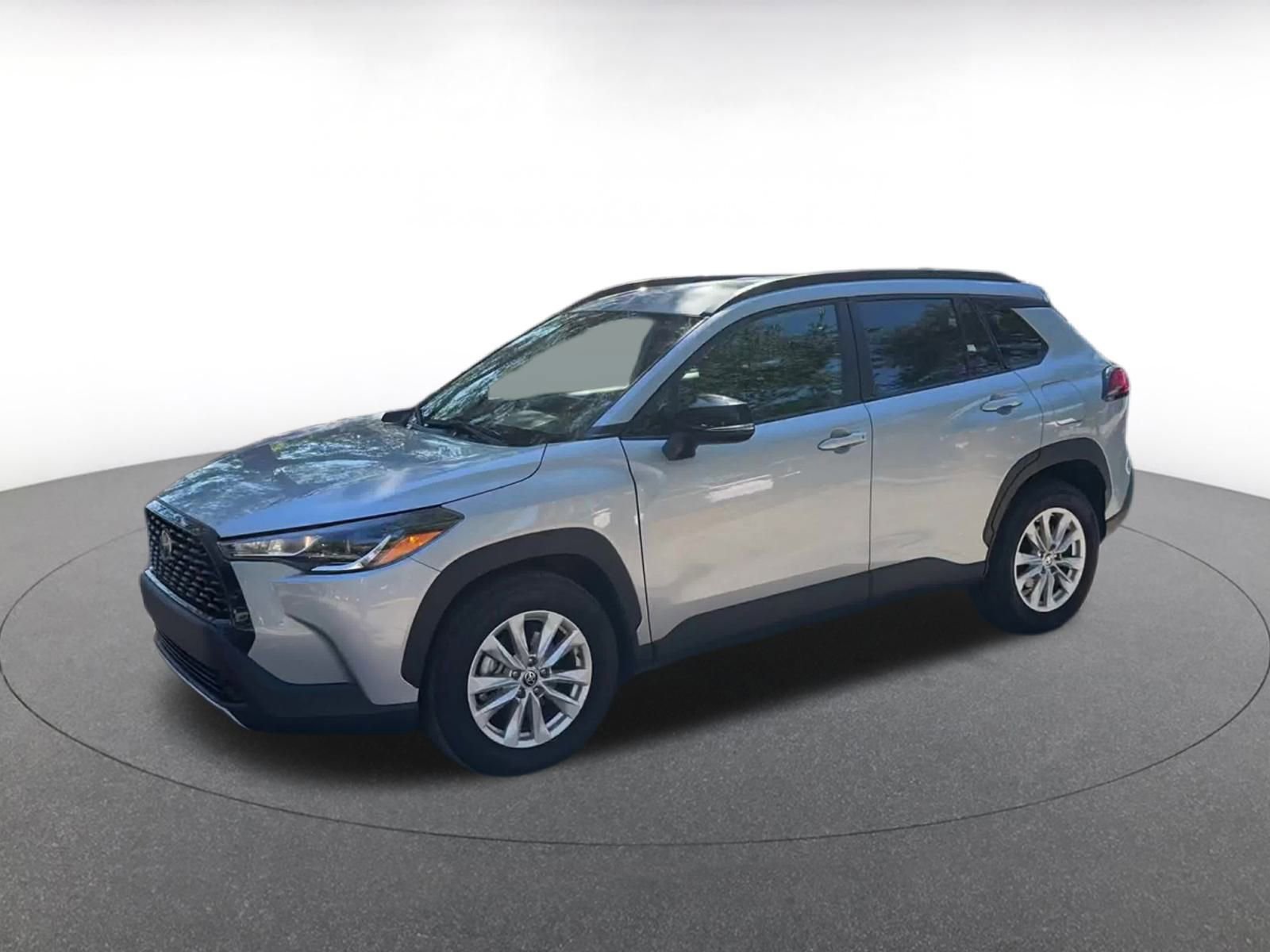 Thumbnail: 2025 Toyota Corolla Cross - 8