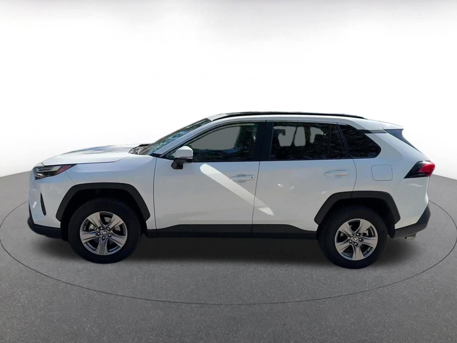 Thumbnail: 2025 Toyota RAV4 - 9