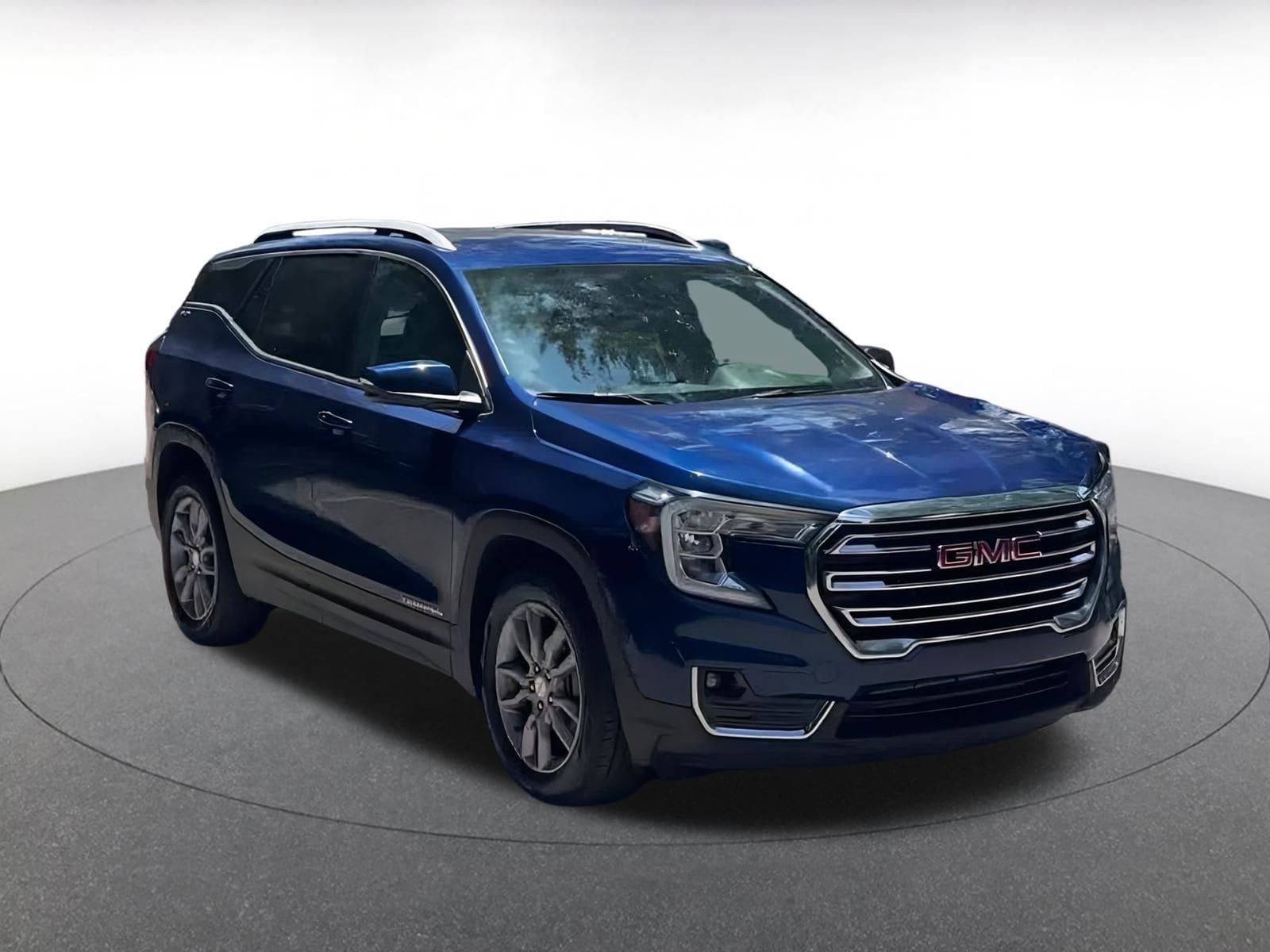 Thumbnail: 2023 GMC Terrain - 3