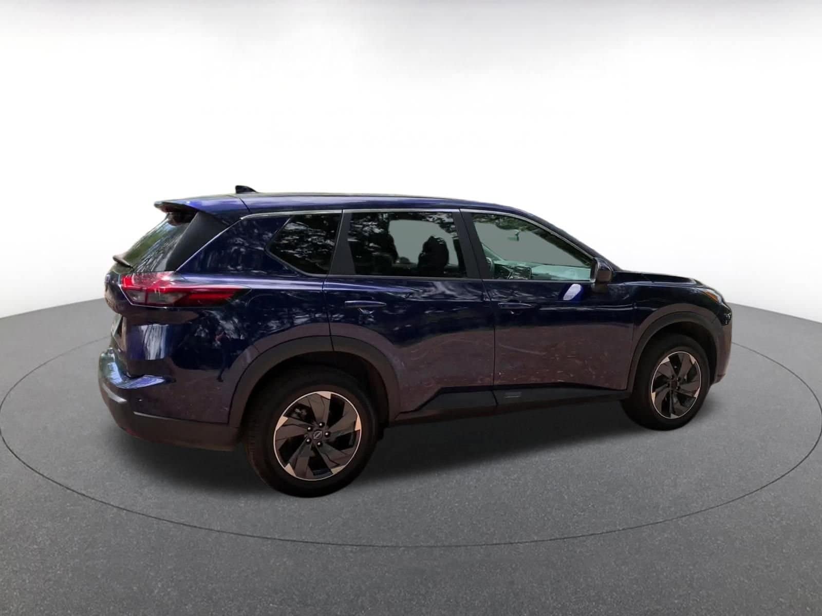 Thumbnail: 2025 Nissan Rogue - 15