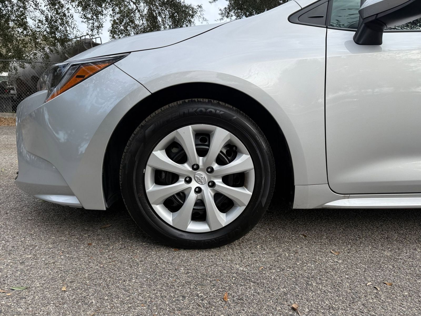 Thumbnail: 2025 Toyota Corolla - 24