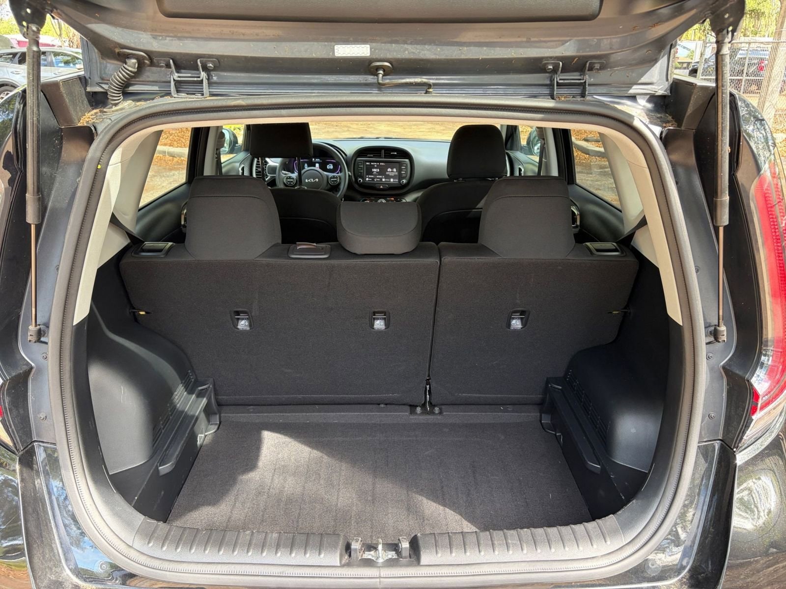 Thumbnail: 2025 Kia Soul - 25