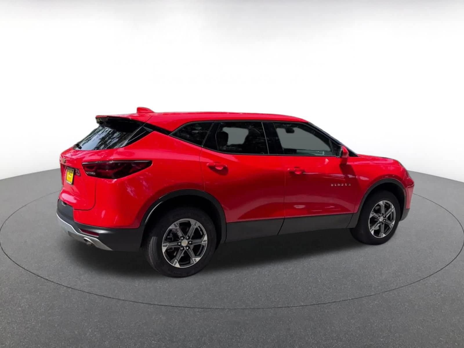 Thumbnail: 2025 Chevrolet Blazer - 15