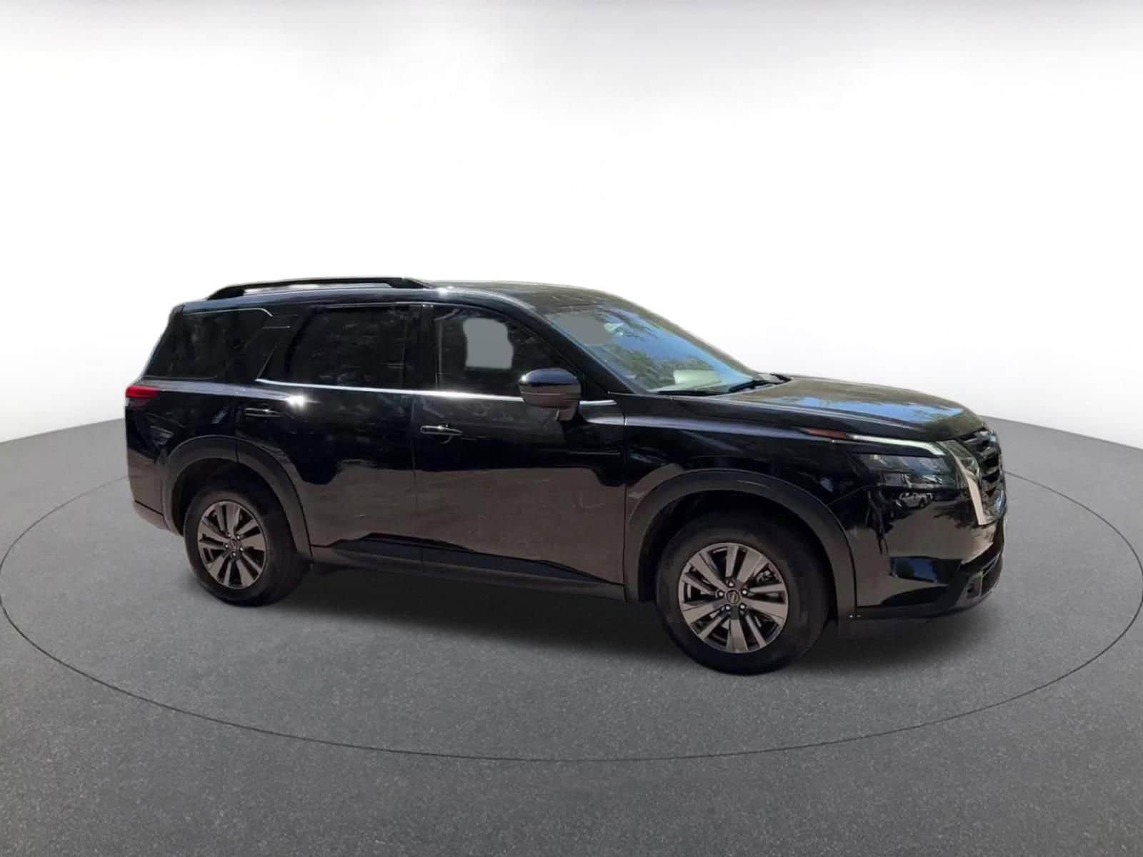 Thumbnail: 2025 Nissan Pathfinder - 2