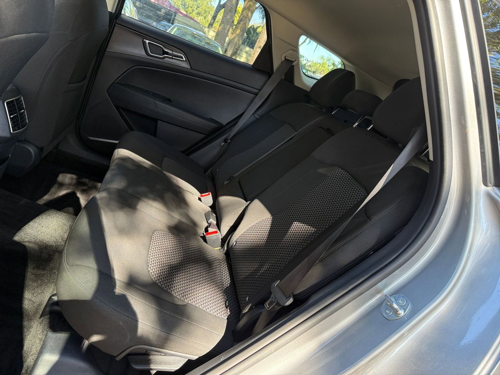 Thumbnail: 2025 Kia Sportage - 21