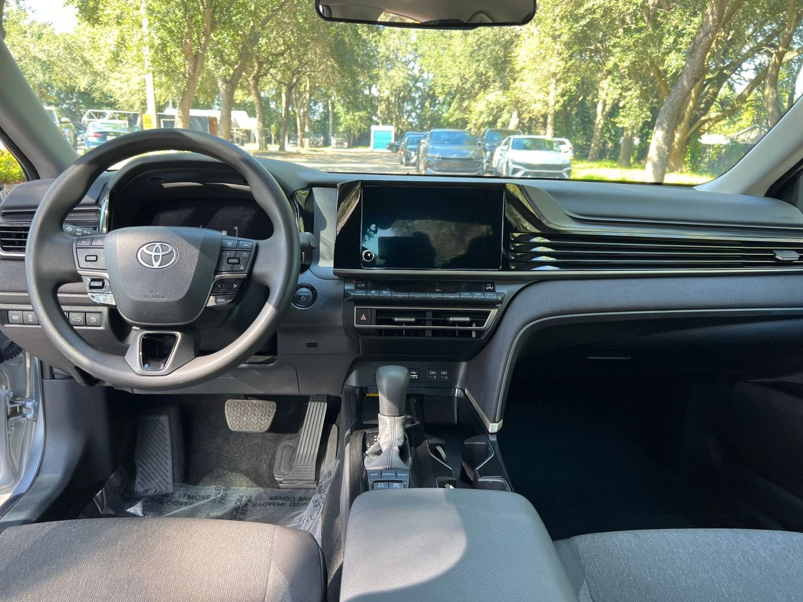 Thumbnail: 2025 Toyota Camry - 27