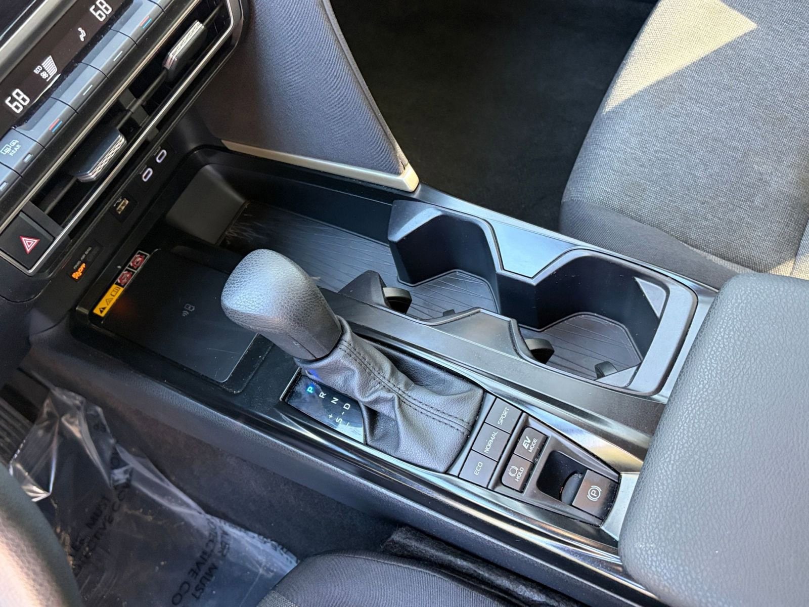 Thumbnail: 2025 Toyota Camry - 35