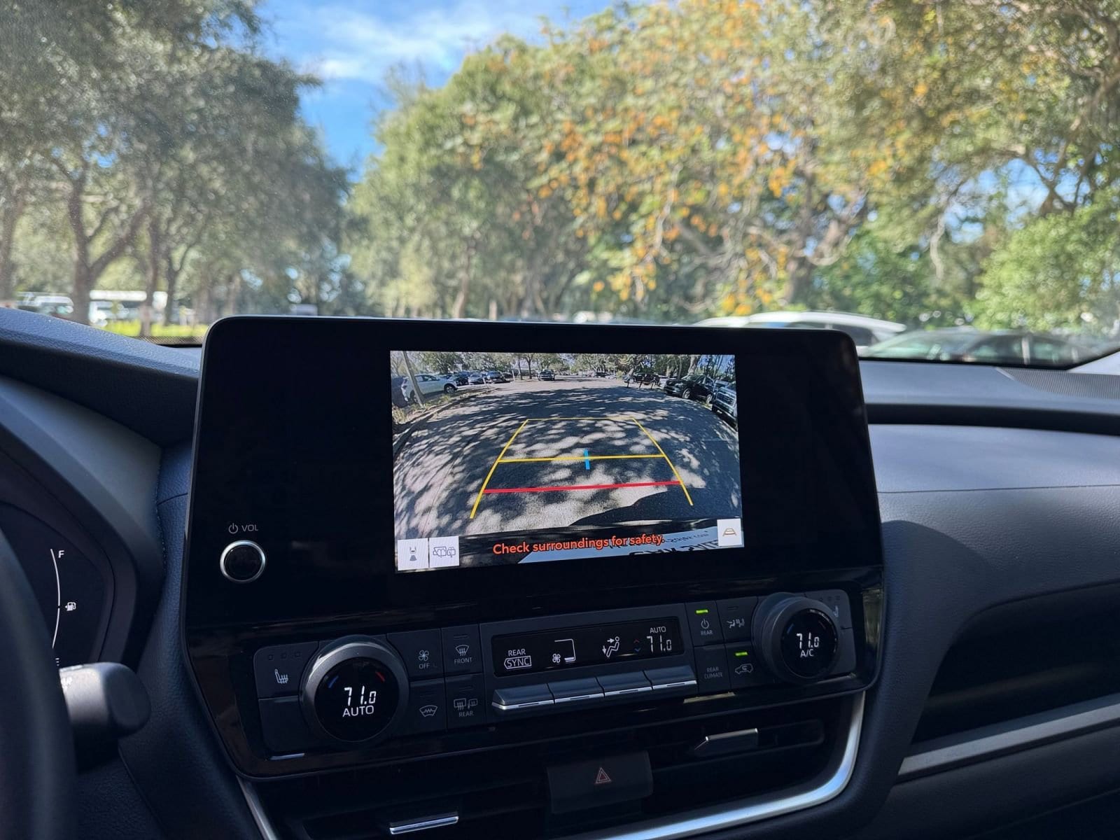 Thumbnail: 2025 Toyota Grand Highlander - 17