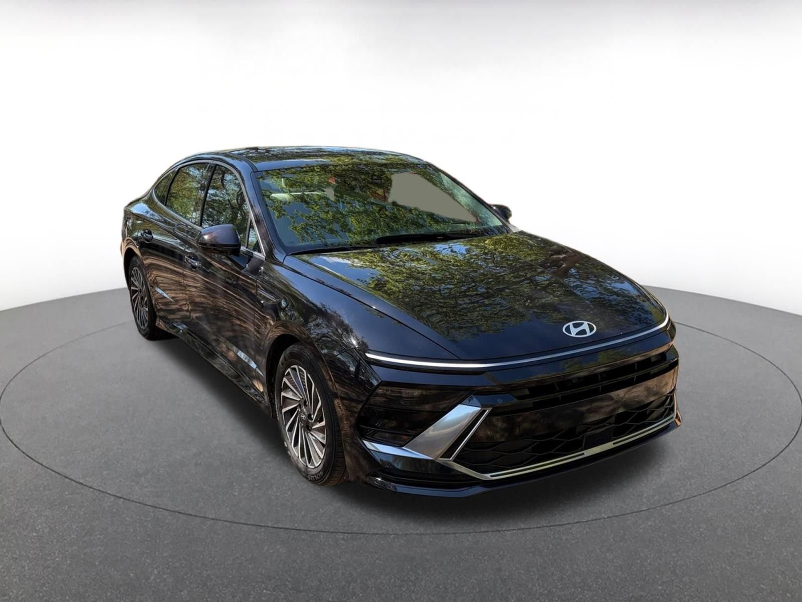 Thumbnail: 2025 Hyundai Sonata - 1