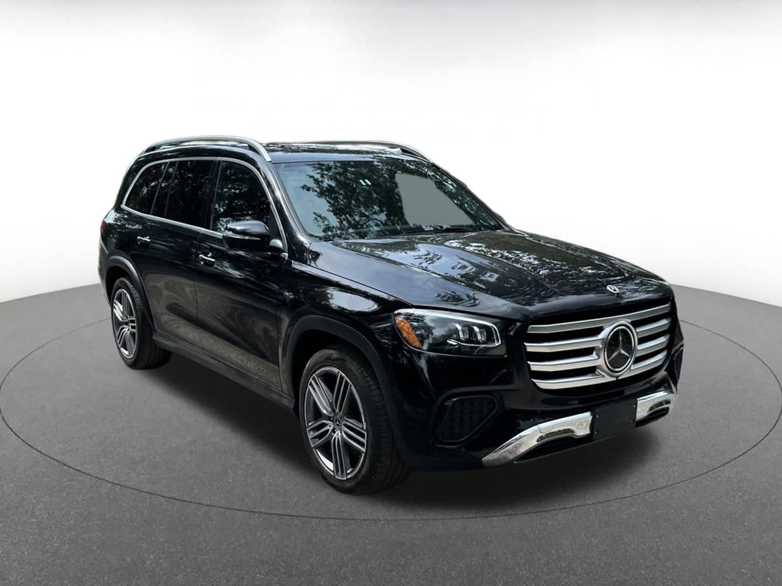 Thumbnail: 2024 Mercedes-Benz GLS - 1