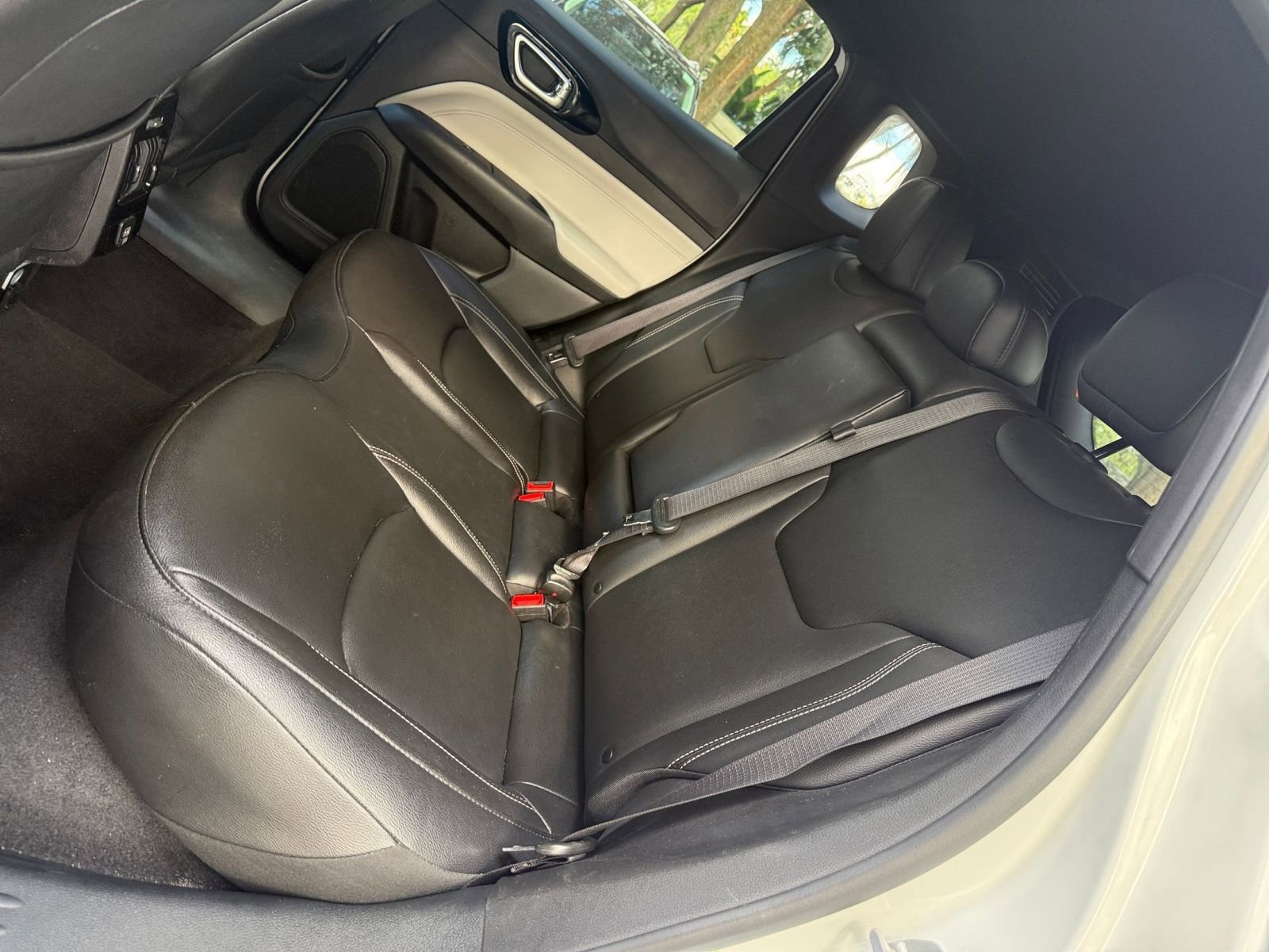 Thumbnail: 2025 Jeep Compass - 31