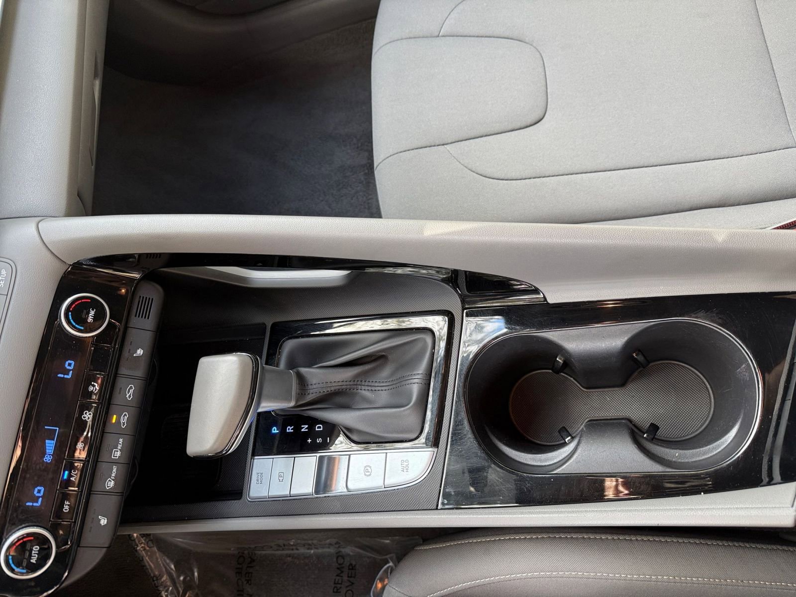 Thumbnail: 2025 Hyundai Elantra - 35