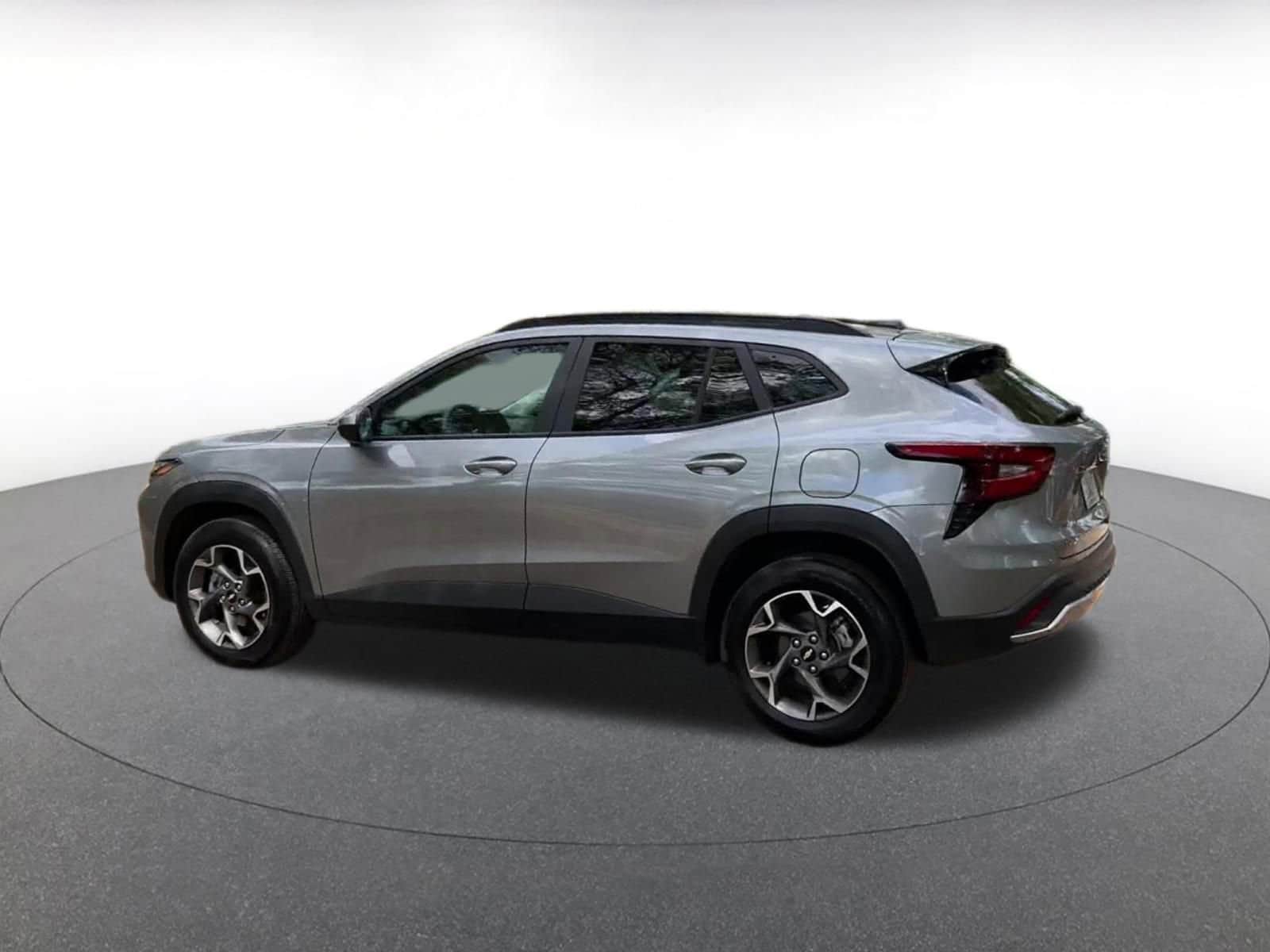 Thumbnail: 2025 Chevrolet Trax - 10