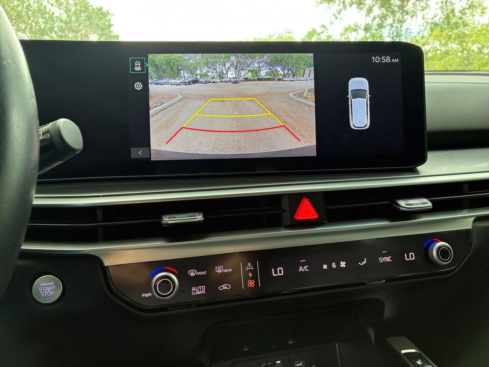 Thumbnail: 2024 Kia Sorento - 17