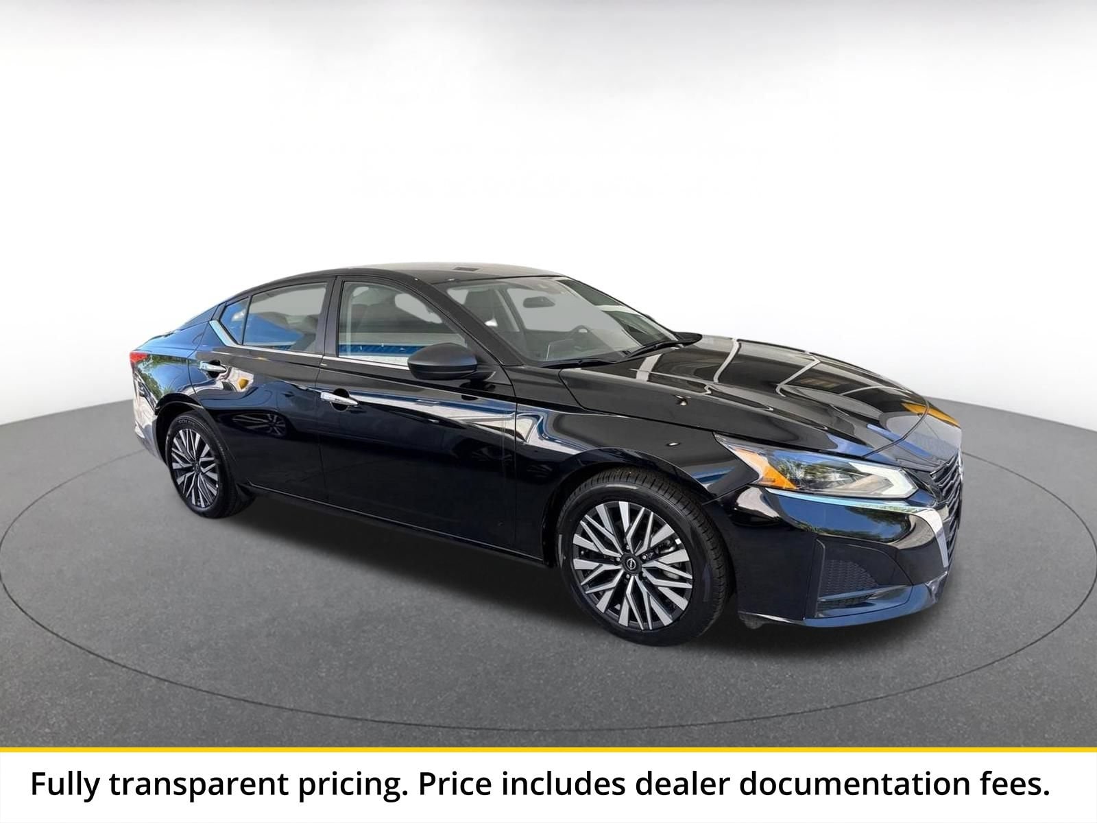Thumbnail: 2025 Nissan Altima - 1
