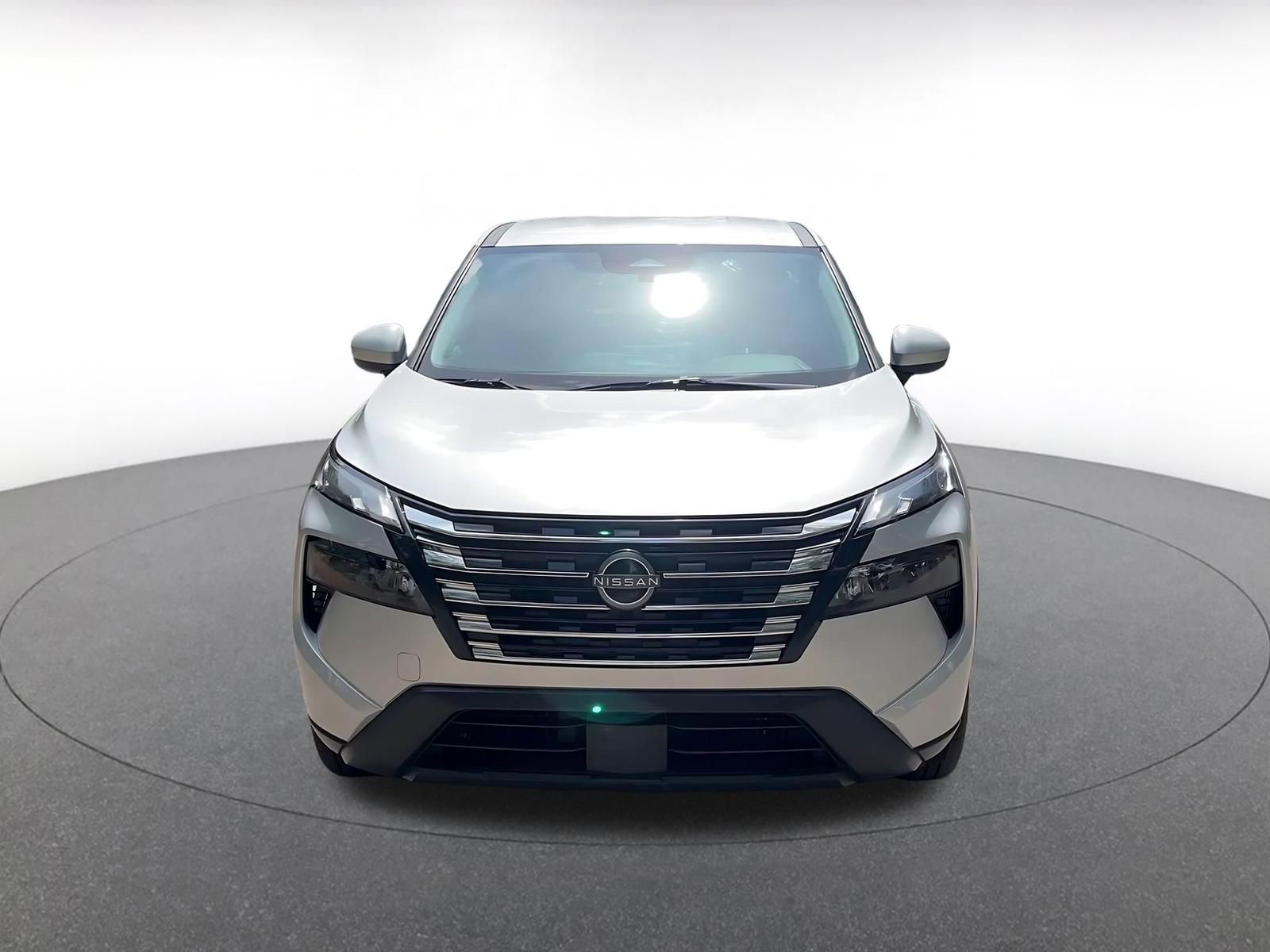 Thumbnail: 2025 Nissan Rogue - 4
