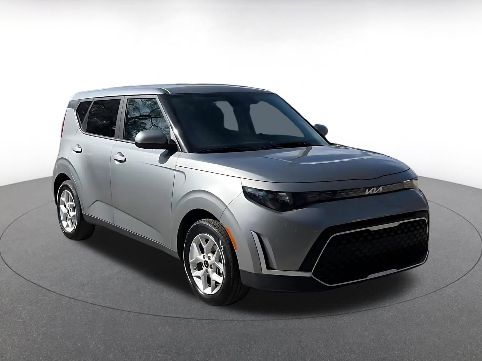 Thumbnail: 2025 Kia Soul - 3