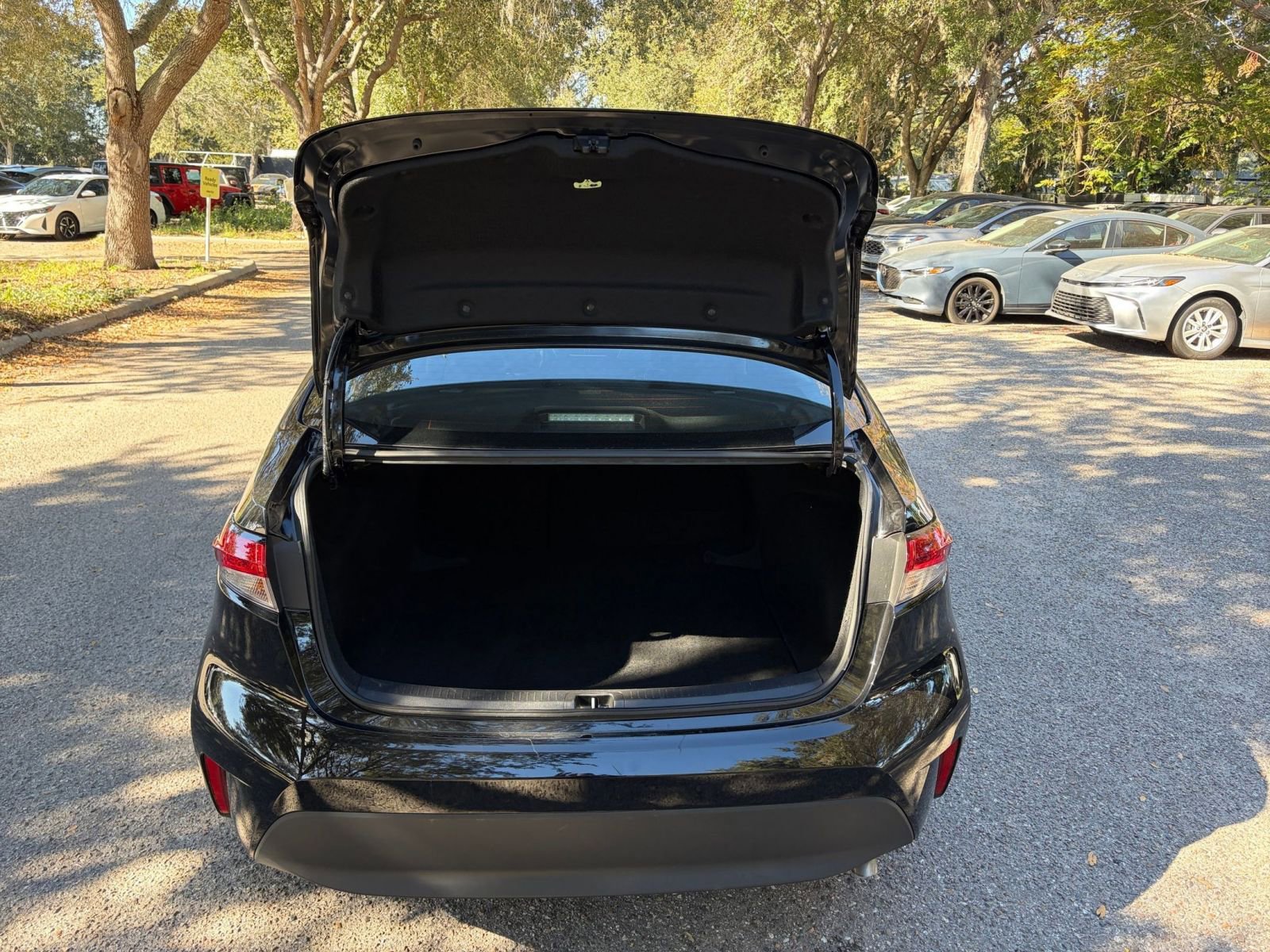 Thumbnail: 2025 Toyota Corolla - 24