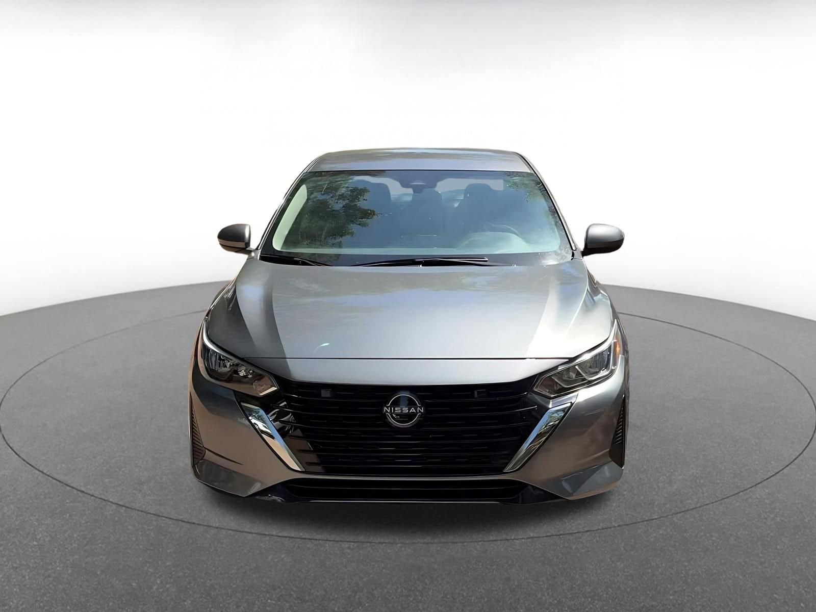 Thumbnail: 2025 Nissan Sentra - 4