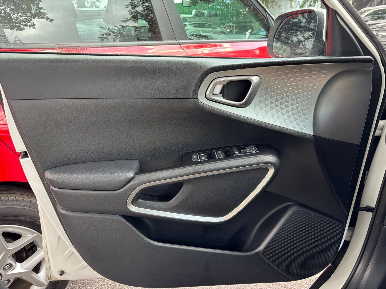 Thumbnail: 2025 Kia Soul - 18