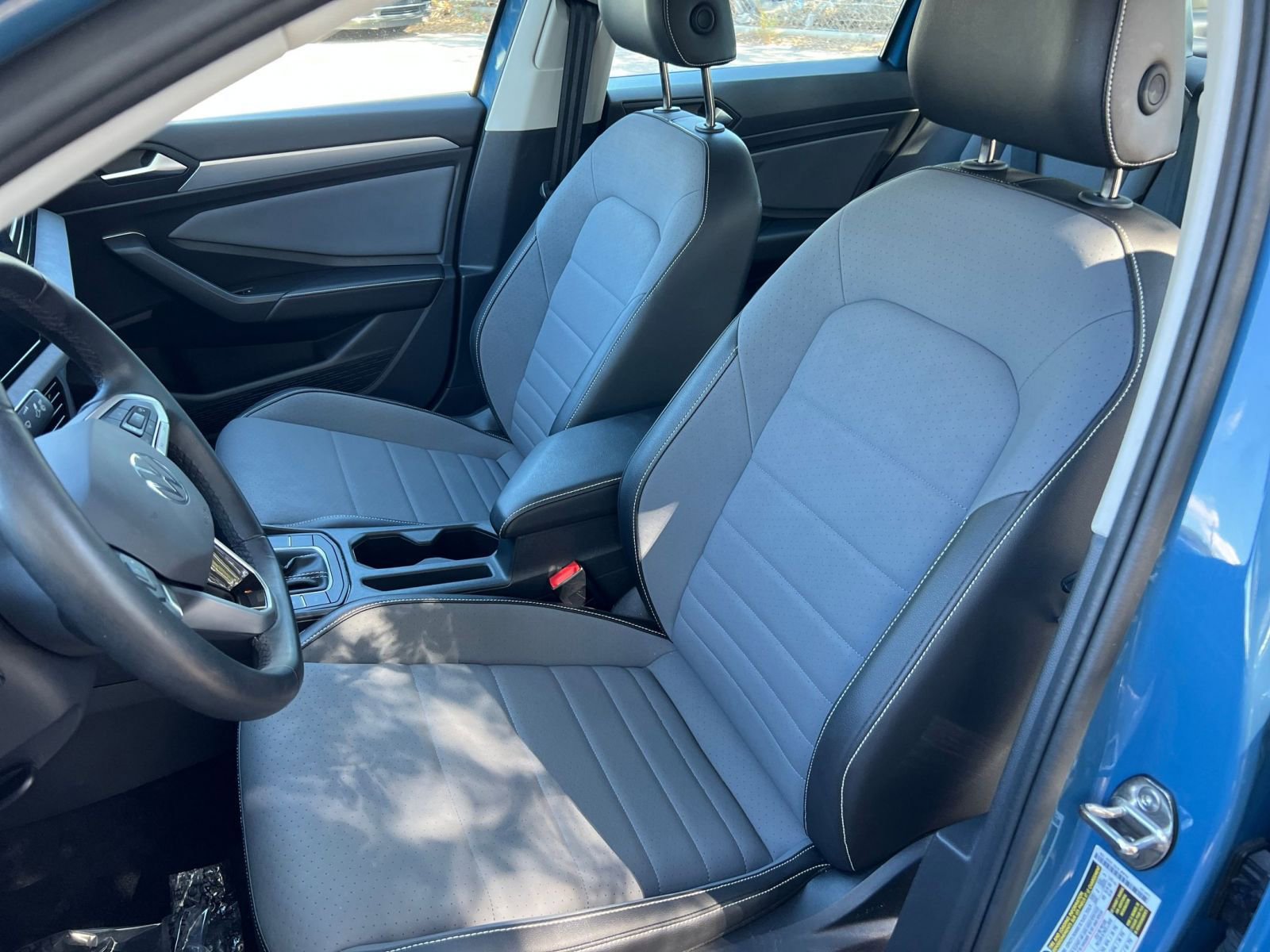 Thumbnail: 2025 Volkswagen Jetta - 30