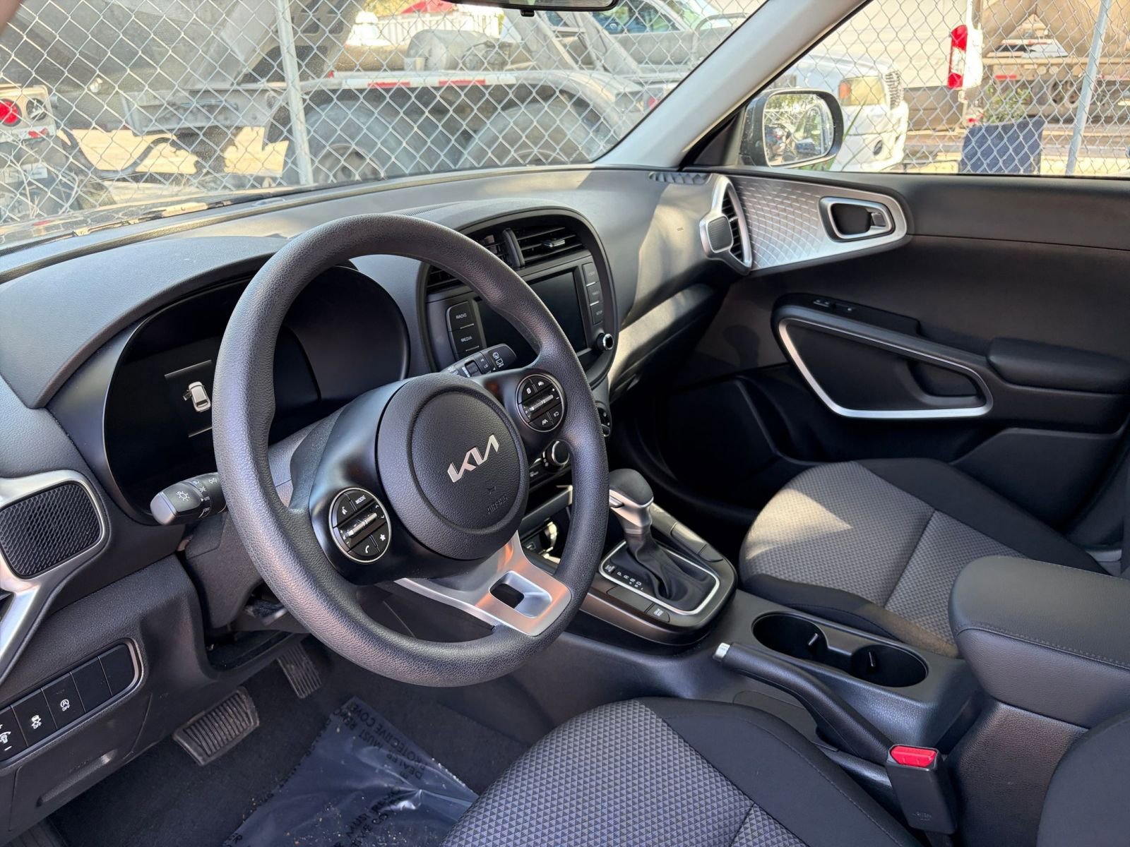 Thumbnail: 2025 Kia Soul - 28