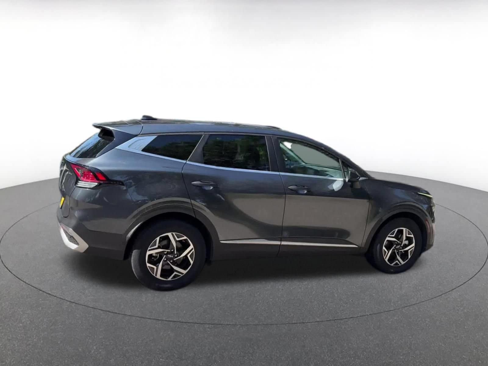 Thumbnail: 2025 Kia Sportage - 14