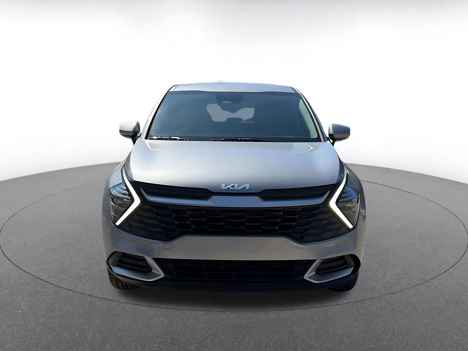 Thumbnail: 2025 Kia Sportage - 4