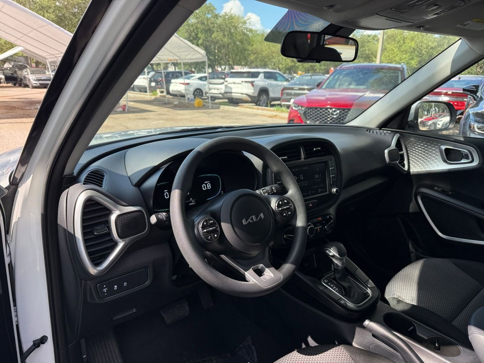 Thumbnail: 2025 Kia Soul - 31