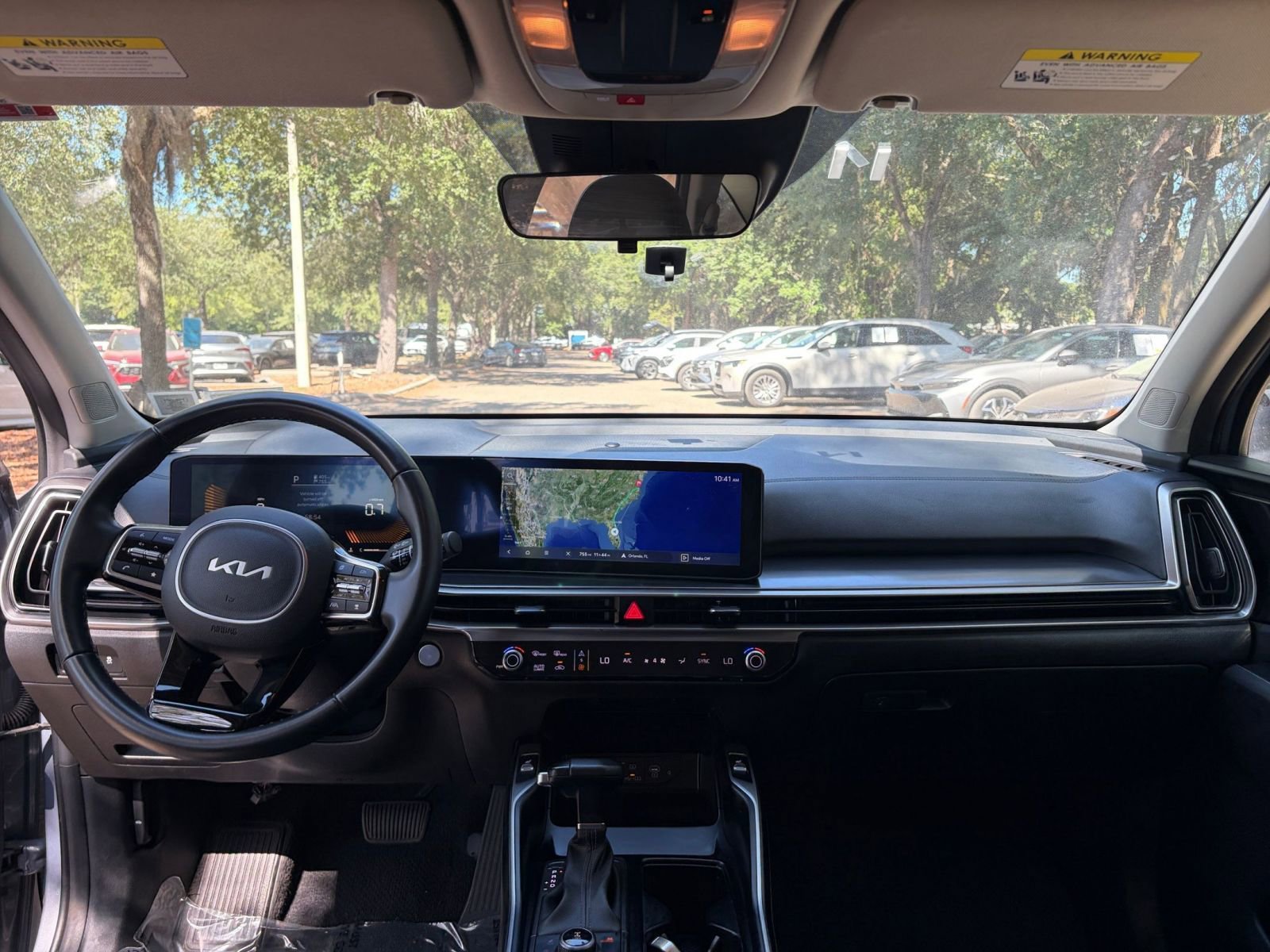 Thumbnail: 2024 Kia Sorento - 35