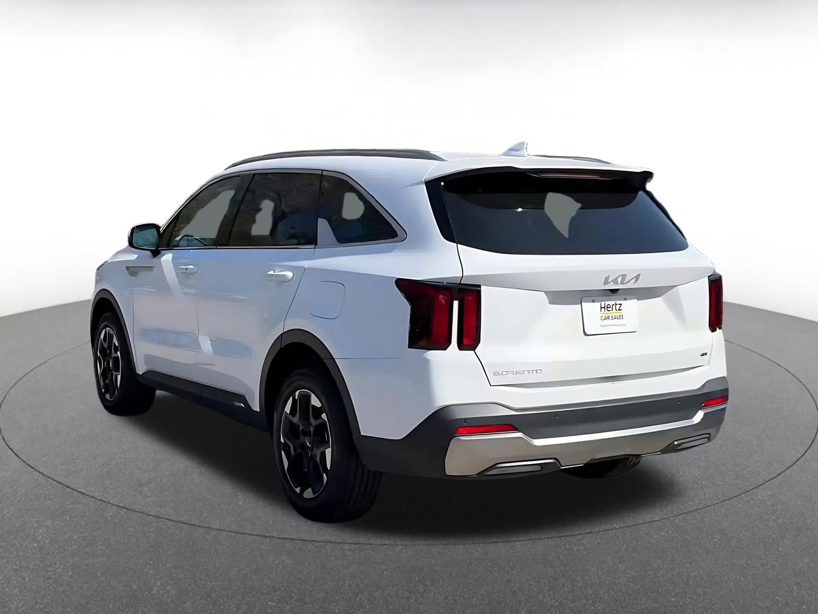 Thumbnail: 2024 Kia Sorento - 11